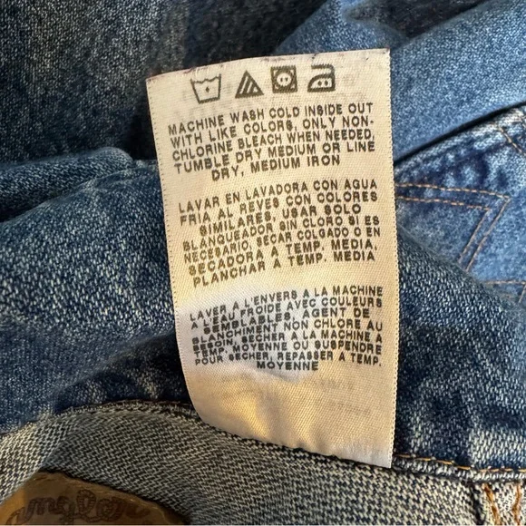Wrangler Authentic 100% Cotton - Western Blue Denim Jacket Size M Oversized fit - Picture 4 of 11